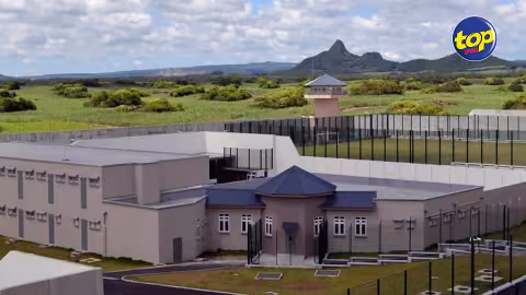 À la prison de Melrose : Un gardien agressé par un détenu