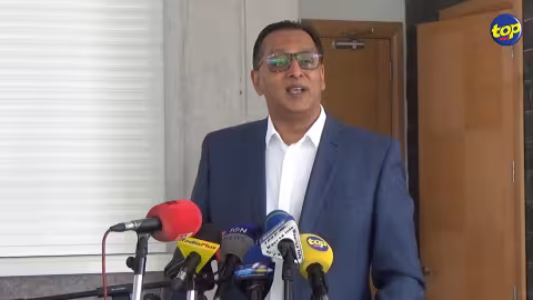 Angus Road : ‘si les reçus sont faux, comment Pravind Jugnauth a fait pour payer Rs 7 millions pour l’un des terrains’, lance Roshi Bhadain