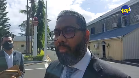 L’ancien directeur du GIS interrogé par le CCID ce matin : « Il semble que Hans Puttur soit devenu très important », ironise Rudy Veeramundar