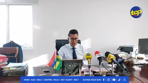 Comparution de Bruneau Laurette en cour ce matin : « Les raisons de la fouille chez Bruneau Laurette n’ont pas été mentionnées sur le mandat de perquisition », dit Shakeel Mohamed