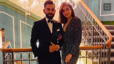 Intrusion dans la chambre à coucher :  L’actrice  Anushka Sharma-Virat Kohli explose après qu’un fan ait tenté d’envahir la vie privée