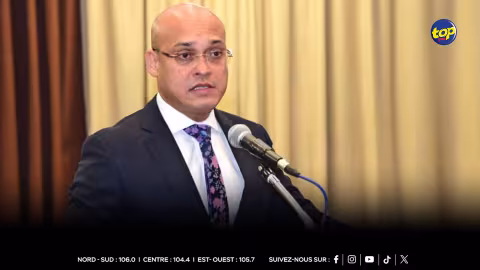Prix des carburants : « Le Petroleum Pricing Committee est une instance indépendante », affirme Soodesh Callichurn