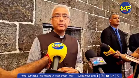 Moustass Leaks : « Je ne vois aucune grave allégation, au contraire, je demande que la lumière soit faite sur l’affaire Kistnen ! » lance Pravind Jugnauth