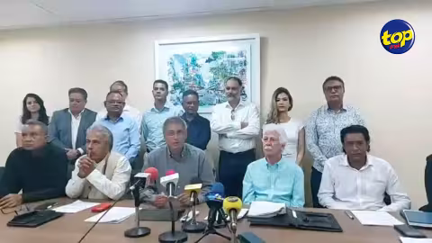 Suspendu de l’assemblée nationale depuis novembre 2022 : Les élus de l’Opposition demandent à Sooroojdev Phokeer de lever la suspension d’Arvin Boolell