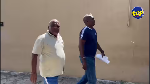 Pour avoir partagé un post sur la toile concernant l’ASP AshikJagai : L’internaute Deenarain Lokee allègue que des documents auraient été plantés chez lui par les éléments de la Special Striking Team lors d’une descente à son domicile hier