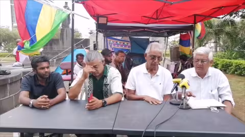 L’état de santé de Nishal Joyram s’est subitement détérioré ce matin : ‘Si besoin est, je vais faire en sorte qu’il arrête sa grève de la faim demain’ dit le Dr Gujadhur…