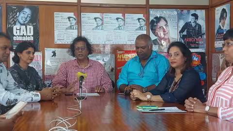 Univers musical : Unique reprise du concert Gaata Rahe Mera Dil en hommage à Kishore Kumar