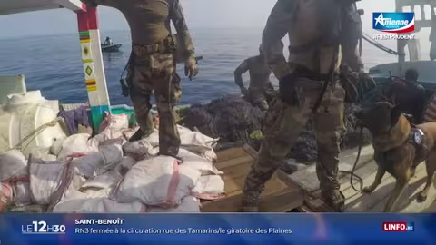 Narcotrafic dans l’Océan indien : 8,5 tonnes d’héroïne, de métamphétamine et de cannabis, d’une valeur de Rs 2,8 milliards saisis au large des côtes est de l’Afrique le mois dernier
