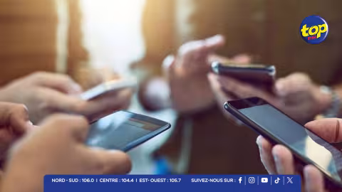 Encadrement des téléphones portables à l'école : les syndicats saluent la réforme, mais appellent à une application équitable… « Cette mesure renforcera la discipline »