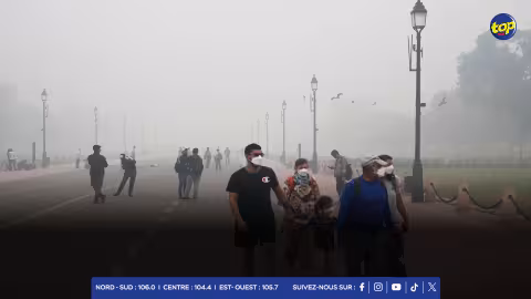 Inde : New Delhi suffoque alors que les niveaux de pollution atmosphérique atteignent 50 fois la limite de sécurité