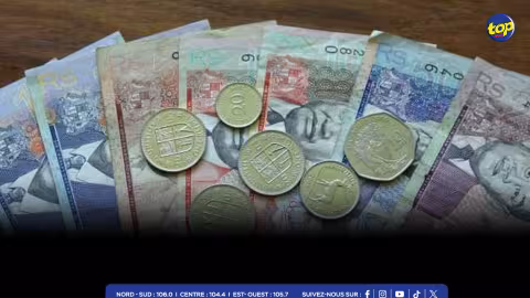 Marché des devises : La roupie mauricienne atteint un nouveau record de baisse face au dollar américain, un dollar valait Rs 46,99 à la clôture hier