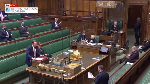 Le ministre britannique de la Santé n’exclut pas un confinement avant Noël