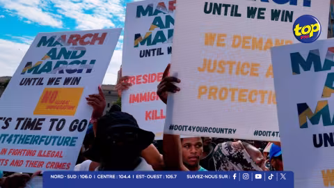 Afrique du Sud : Ramaphosa durcit le ton contre l’immigration clandestine tout en appelant au calme