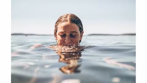 Les bénéfices de l’eau salée sur la peau