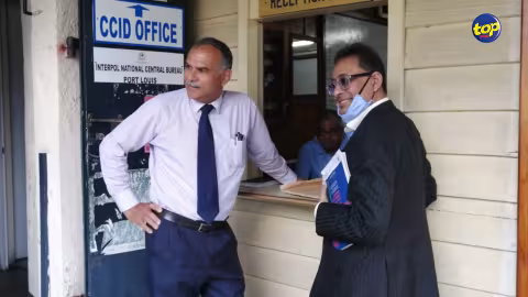 Naufrage du Sir Gaetan: l’interrogatoire du capitaine Barbeau se poursuit au Central CID…