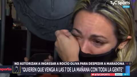 Cruel monde des vedettes : accès refusé à la compagne de Maradona pour lui rendre hommage