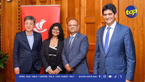 MCB Foundation Scholarship 2026 : Yeshmee Dwarka, 19 ans, devient la 37e bénéficiaire de la prestigieuse bourse