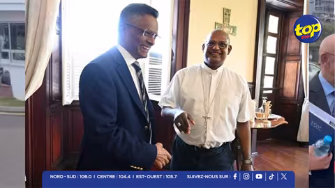 Rencontre entre le ministre Deven Nagalingum et Monseigneur Durhône : cap sur l’avenir de la jeunesse mauricienne
