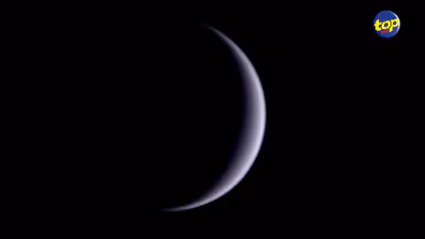 Les musulmans du monde entier célèbrent la fin du Ramadan…