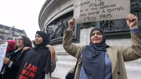 Les musulmans quittent la France en silence selon le NYT