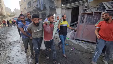 À Gaza, le camp de réfugiés de Jabaliya de nouveau bombardé par Israël