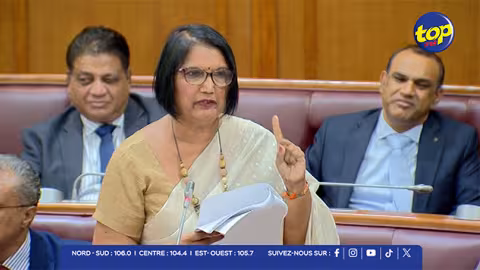 C’est une insulte à celles et ceux qui parlent le bhojpuri. N’insultez pas ma langue et ma culture ! » a déclaré, avec force et conviction, la ministre des Services financiers, Jyoti Jeetun.