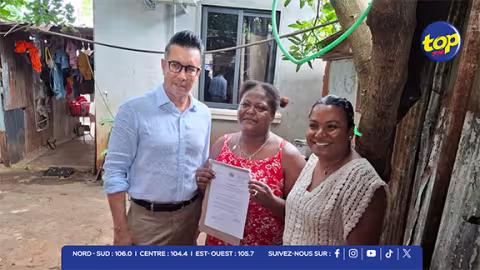 Logement : trois familles de Singamanie enfin régularisées après des années d’incertitude, d’autres bénéficiaires attendus