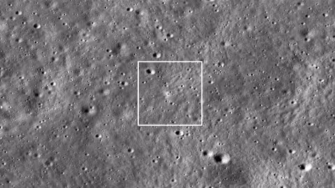 Les données de Chandrayaan-1 suggèrent des électrons de la Terre formant l’eau sur la Lune