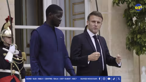 Sénégal: Emmanuel Macron reconnaît qu’il y a eu un «massacre» à Thiaroye en 1944