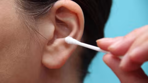 Les erreurs à ne pas commettre en se nettoyant les oreilles