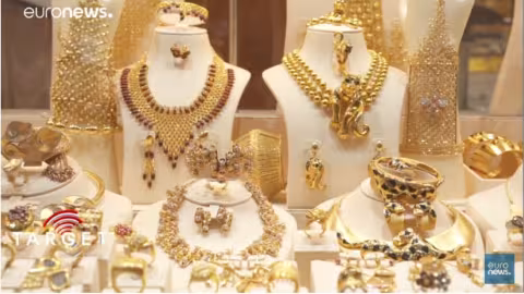 Dans les coulisses de Dubaï, “ville de l’or”