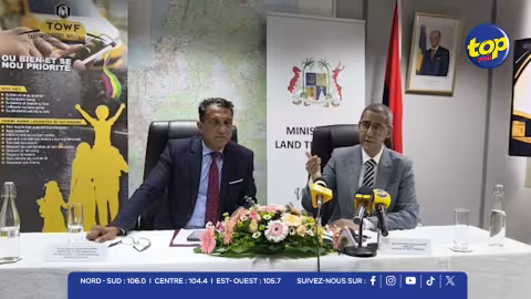 Possible hausse des tarifs des taxis : la NLTA ne fixe pas les prix, Osman Mahomed encourage les services de taxi en ligne