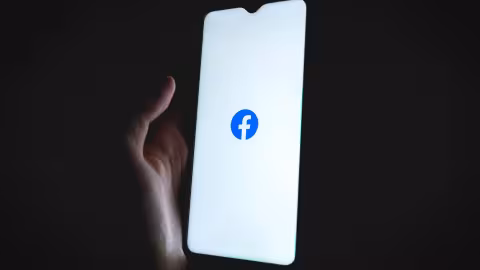 Panne Facebook, WhatsApp, Instagram : que s’est-il vraiment passé ?