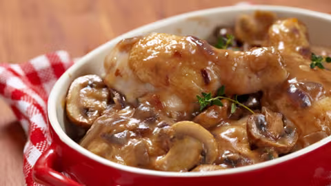 Recette de poulet à la crème et aux champignons