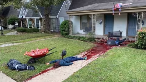 Sa décoration d’Halloween est tellement trash que la police débarque chez lui