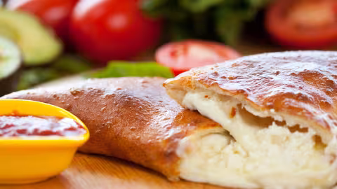 Recette de Calzone aux quatre fromages