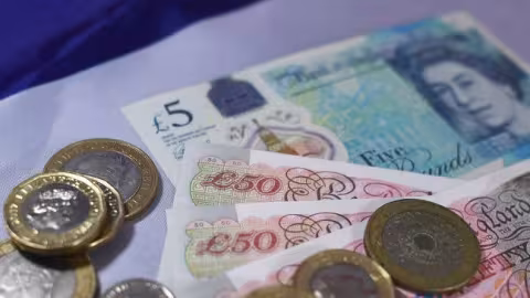 Royaume-Uni : Le salaire minimum va être revalorisé à compter d’avril 2024