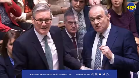 Au Parlement britannique : Starmer s’en prend à Farage à cause du camouflet d’Elon Musk