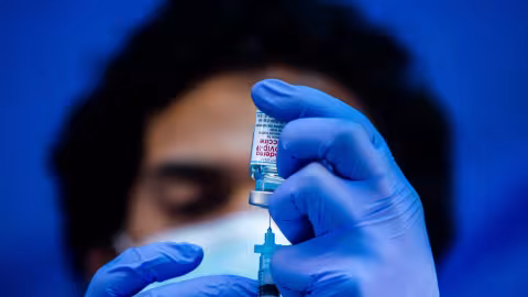 Un vaccin prometteur contre le cancer et le sida grâce à l’ARN messager de Moderna ?