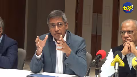 « Nous devons insister pour que la Mauritius Investment Corporation  soit redevable au Parlement », affirme le leader des bleus