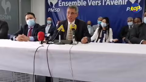 Meurtre de Soopramanien Kistnen : ‘tous les policiers concernés doivent démissionner, soit ils sont incompétents, soit ils se sont laissés manipuler par le pouvoir’, martèle Xavier Duval