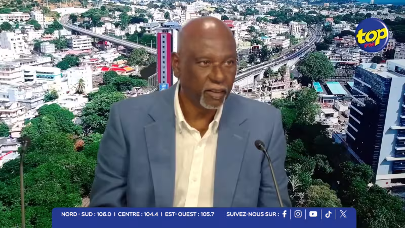 Politique : « 2023 fine ene l’année de la victoire de la vérité lor mensonge », soutient Joe Lesjongard